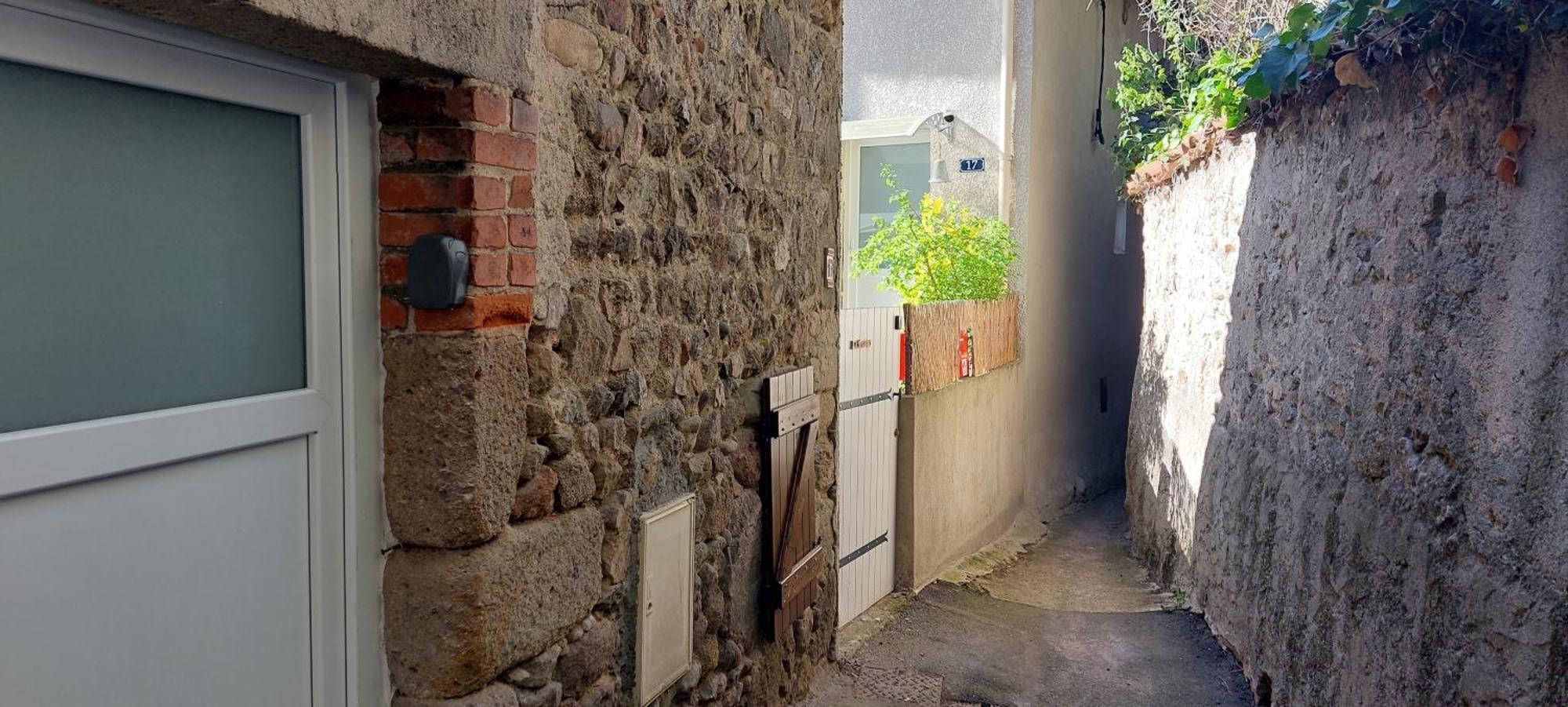 Вилла Le Pat' Toit A La Traboule Aurec-Sur-Loire Экстерьер фото